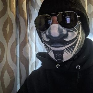 Meet your Posher, Scott